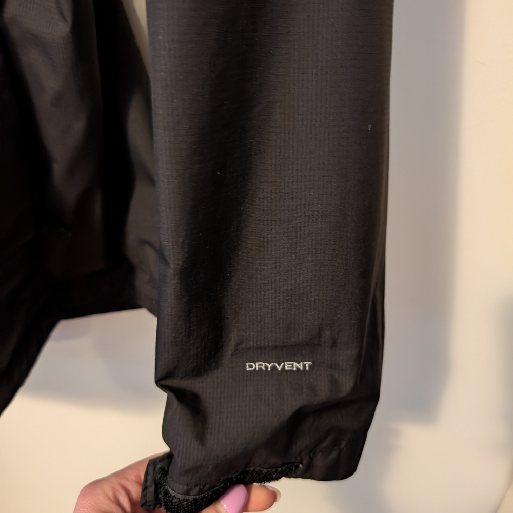 The North Face Women's Black Windbreaker, Size Small - Picture 3 of 11